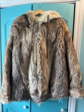 Custom Coyote Fur Coat Size XL/XXL